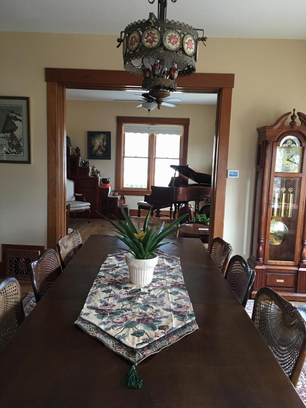 Attwood House Bed and Breakfast near Manhattan, KS